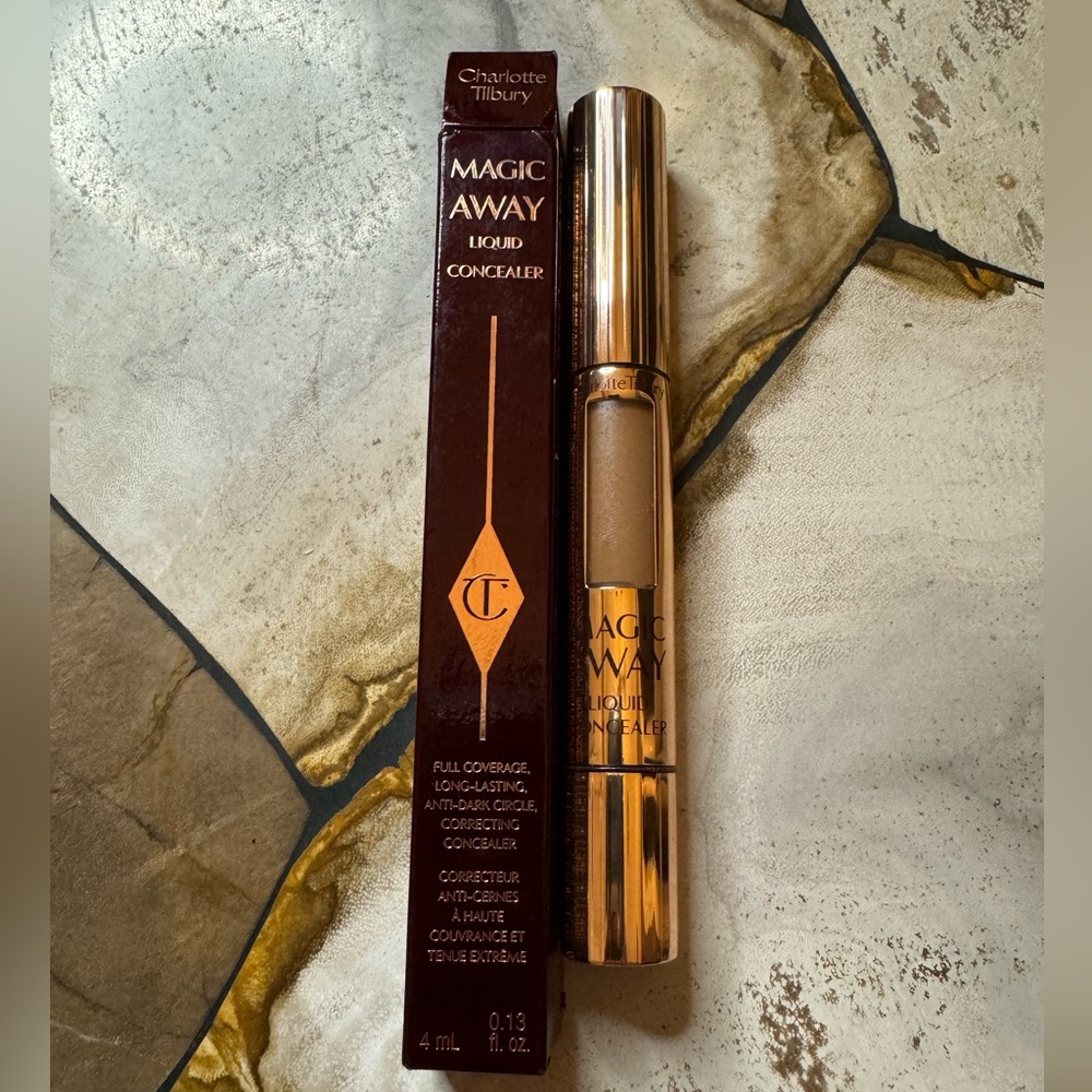 Charlotte Tilbury - Magic Wand Concealer - Dark 13